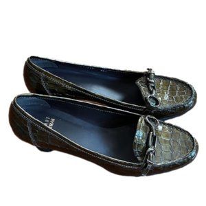 Stuart Weitzman green croc embossed loafer style lug soled heels size 9.5